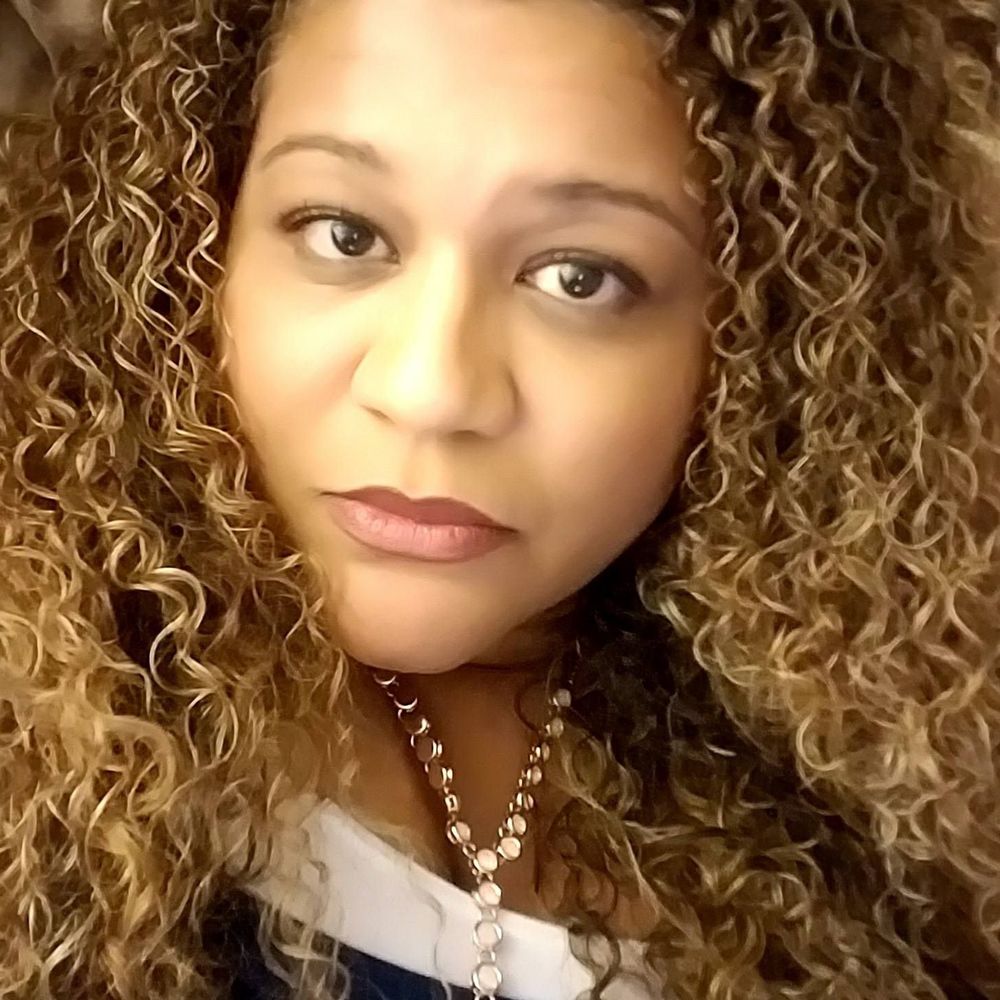Meet your Posher, Nichole 'nykke'
